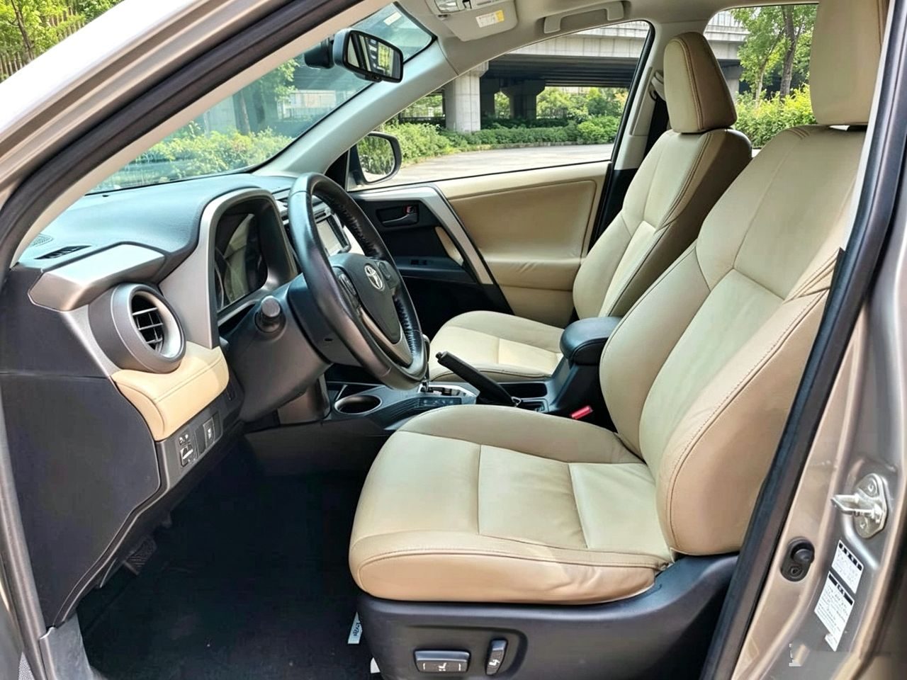 2014 Toyota RAV4 4WD 2.5L